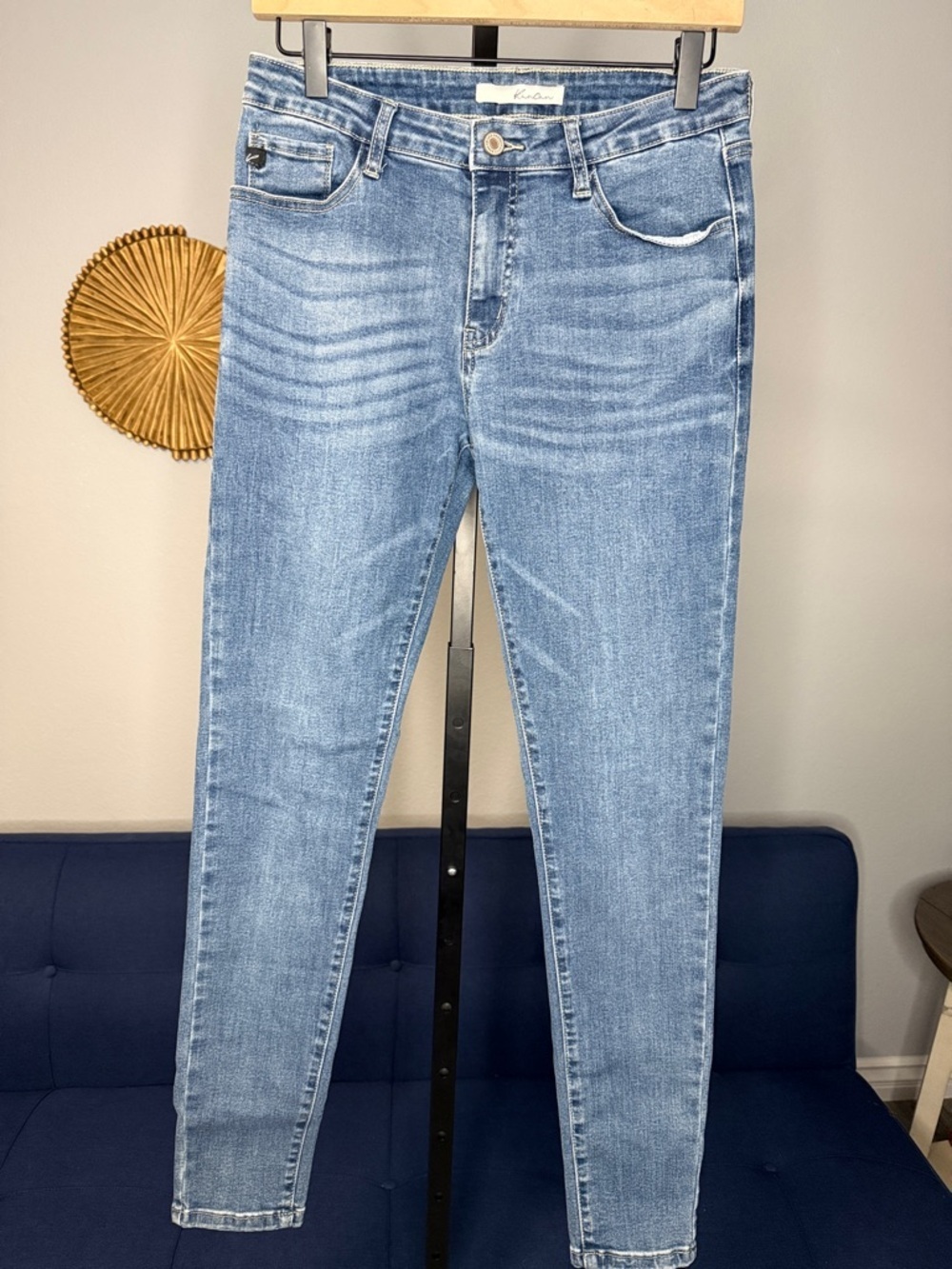 Women’s Light Wash Skinny Kancan Jeans size 28